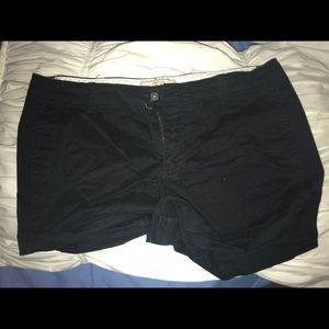 Black 3 1/2 inch old navy shorts